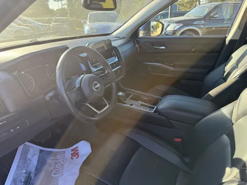 Photos of 2022 Nissan Pathfinder SL 2WD for sale in Saint Charles, MO at 5 Star Auto Plaza - St. Charles