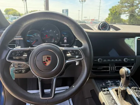 More photos of 2020 Porsche Macan 4d SUV AWD at 5 Star Auto Plaza - St. Charles, MO