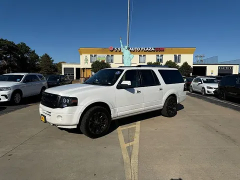 White 2013 Ford Expedition EL 4d SUV 4WD Limited for sale in Saint Charles, MO