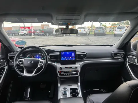 More photos of 2023 Ford Explorer XLT RWD at 5 Star Auto Plaza - St. Charles, MO