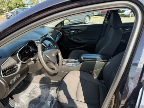 More photos of 2023 Chevrolet Malibu 4dr Sdn 1LT at 5 Star Auto Plaza - St. Charles, MO