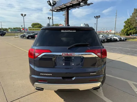More photos of 2018 GMC Acadia 4d SUV AWD Denali at 5 Star Auto Plaza - St. Charles, MO