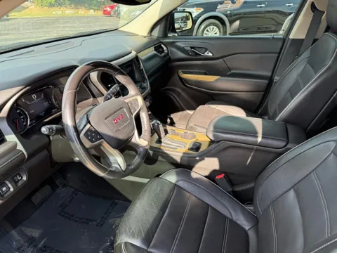 More photos of 2018 GMC Acadia 4d SUV AWD Denali at 5 Star Auto Plaza - St. Charles, MO