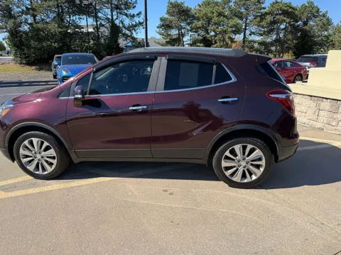 More photos of 2017 Buick Encore 4d SUV FWD Preferred at 5 Star Auto Plaza - St. Charles, MO