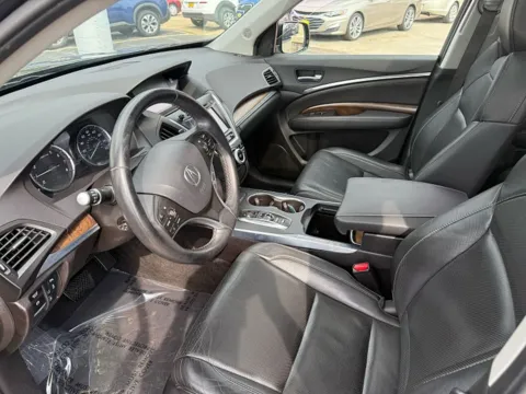 Photos of 2020 Acura MDX 4d SUV AWD Tech for sale in Saint Charles, MO at 5 Star Auto Plaza - St. Charles