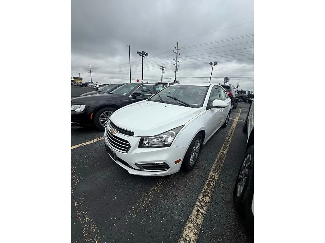 2015 Chevrolet Cruze 4d Sedan LT w/2LT for sale in Saint Charles, MO