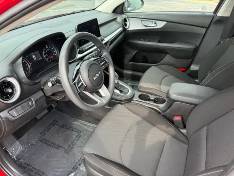 More photos of 2024 Kia Forte LXS IVT at 5 Star Auto Plaza - St. Charles, MO