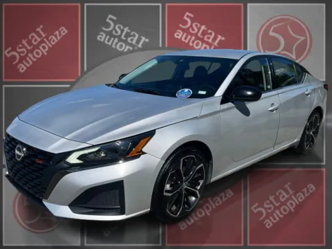 Silver 2023 Nissan Altima 2.5 SR Sedan for sale in Saint Charles, MO