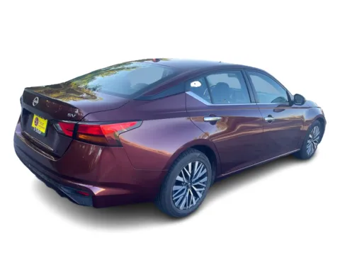More photos of 2023 Nissan Altima 2.5 SV Sedan at 5 Star Auto Plaza - St. Charles, MO