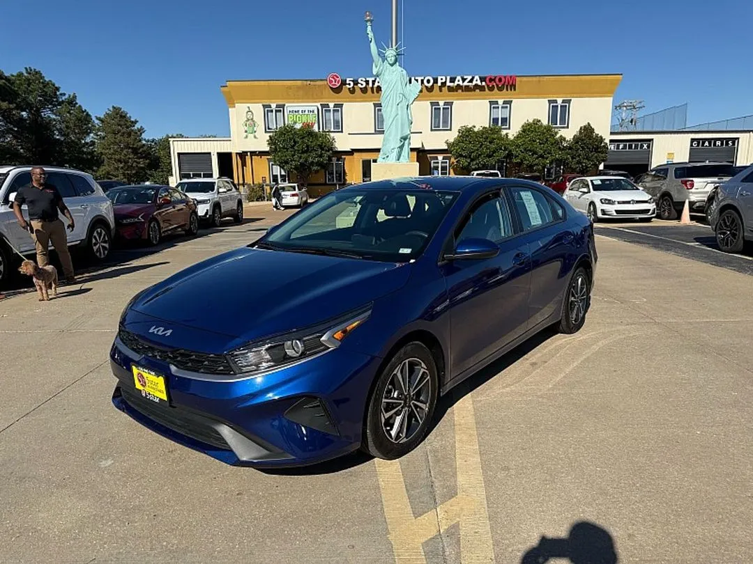 2024 Kia Forte LXS IVT for sale in St. Louis, MO