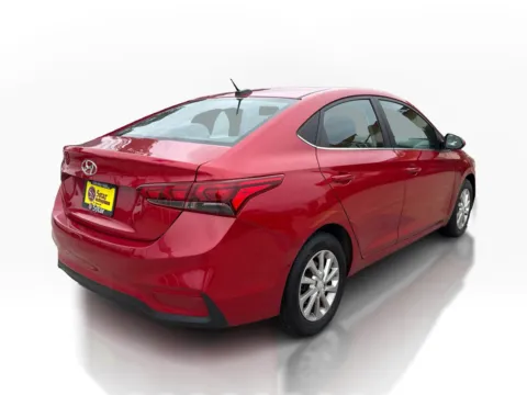 More photos of 2022 Hyundai Accent SEL Sedan IVT at 5 Star Auto Plaza - St. Charles, MO