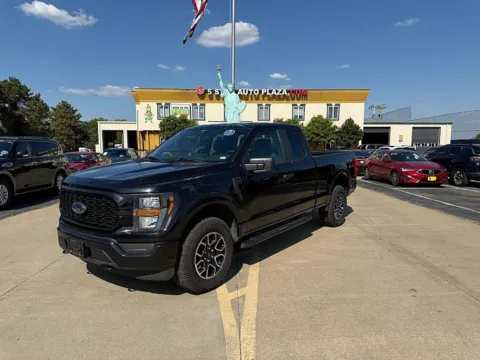 Black 2023 Ford F-150 XL w/STX SuperCab 6.5' Box for sale in Saint Charles, MO