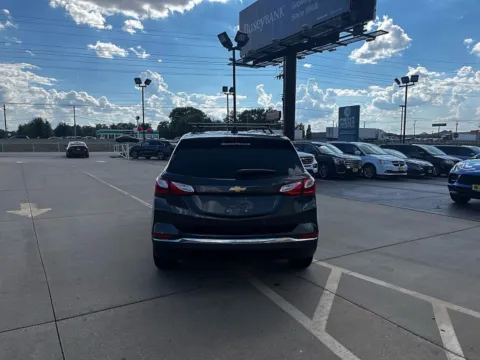 More photos of 2018 Chevrolet Equinox 4d SUV AWD LT w/1LT at 5 Star Auto Plaza - St. Charles, MO