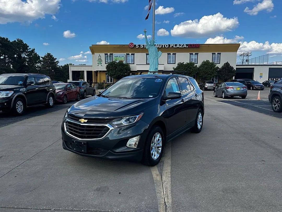 2018 Chevrolet Equinox 4d SUV AWD LT w/1LT for sale in Saint Charles, MO
