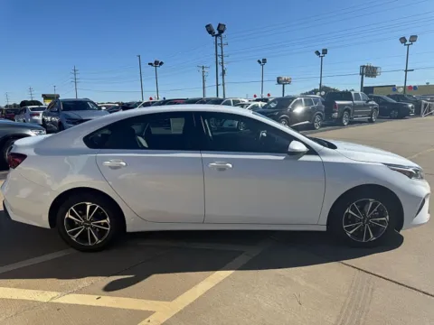More photos of 2024 Kia Forte LXS IVT at 5 Star Auto Plaza - St. Charles, MO