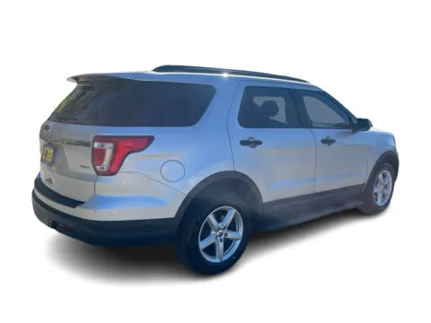 More photos of 2018 Ford Explorer 4d SUV 4WD at 5 Star Auto Plaza - St. Charles, MO