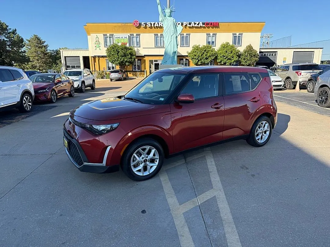 2023 Kia Soul LX IVT for sale in Saint Charles, MO