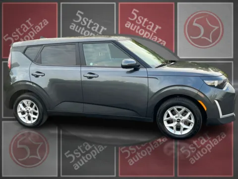 More photos of 2024 Kia Soul LX IVT at 5 Star Auto Plaza - St. Charles, MO