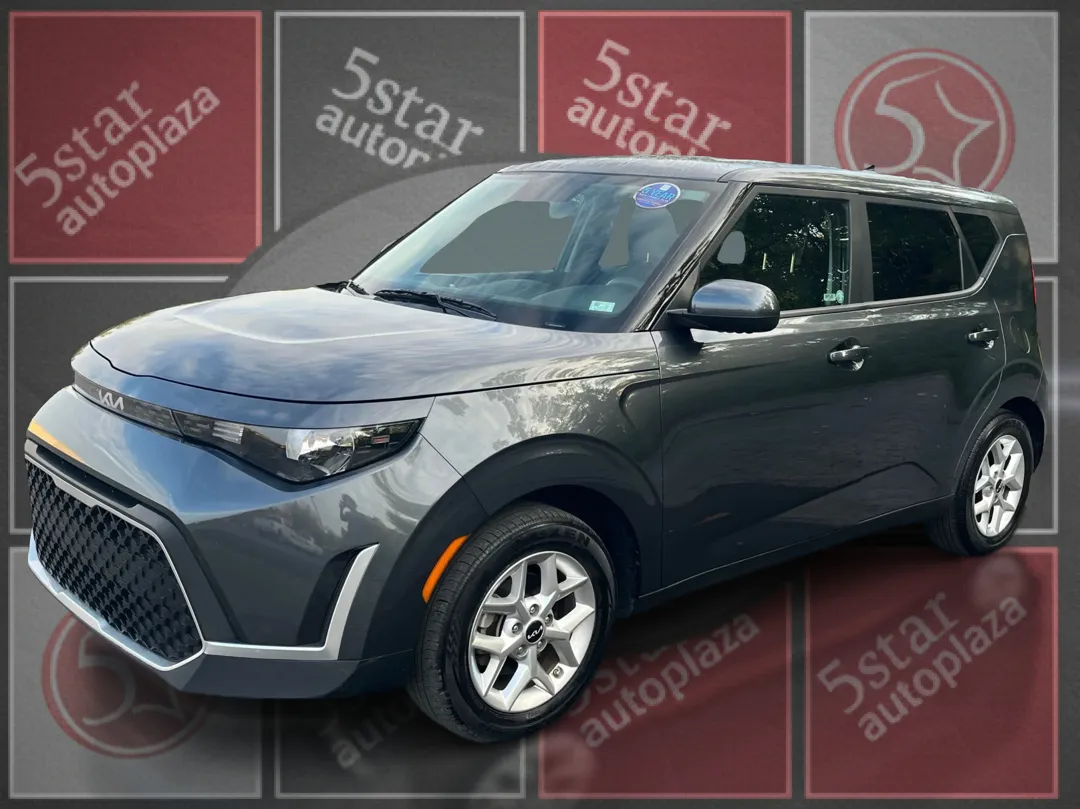 2024 Kia Soul LX IVT