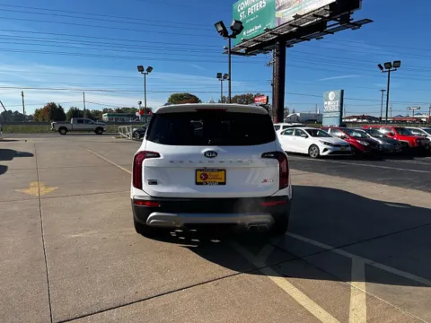 More photos of 2020 Kia Telluride 4d SUV AWD S at 5 Star Auto Plaza - St. Charles, MO