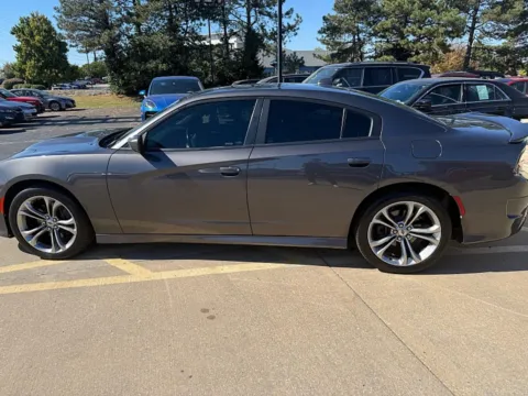 More photos of 2020 Dodge Charger 4d Sedan RWD GT at 5 Star Auto Plaza - St. Charles, MO