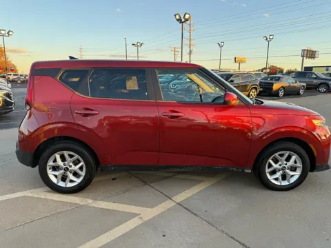 Another view of 2022 Kia Soul LX IVT for sale in Saint Charles, MO at 5 Star Auto Plaza - St. Charles