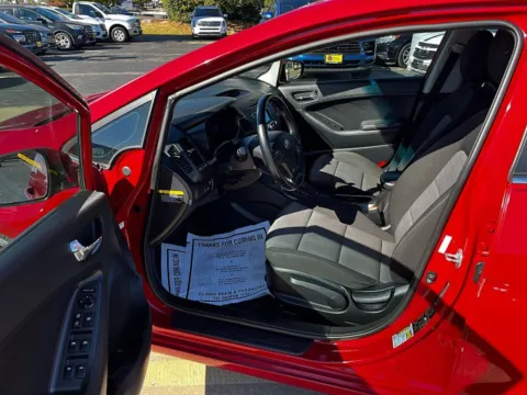 More photos of 2016 Kia Forte 4d Sedan EX at 5 Star Auto Plaza - St. Charles, MO
