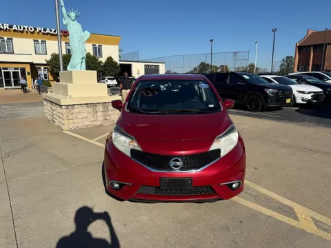 Photos of 2015 Nissan Versa Note 4d Hatchback SR for sale in Saint Charles, MO at 5 Star Auto Plaza - St. Charles