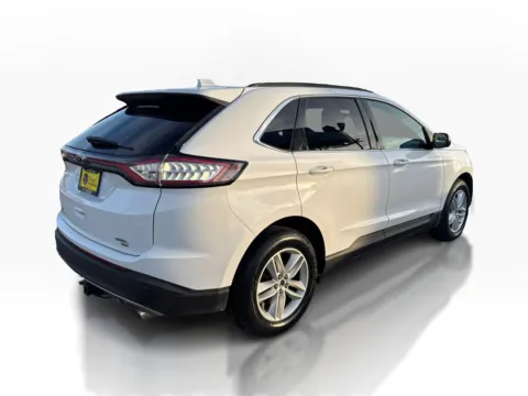 More photos of 2018 Ford Edge 4d SUV AWD SEL V6 at 5 Star Auto Plaza - St. Charles, MO