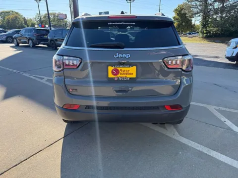 Another view of 2021 Jeep Compass Limited FWD for sale in Saint Charles, MO at 5 Star Auto Plaza - St. Charles