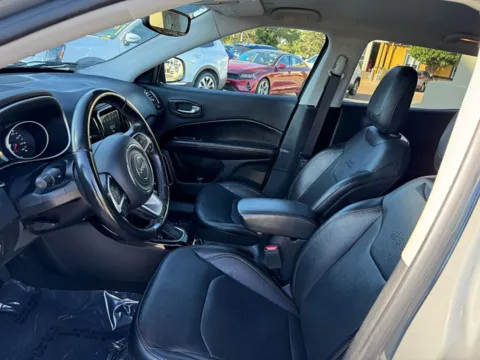 More photos of 2021 Jeep Compass Limited FWD at 5 Star Auto Plaza - St. Charles, MO