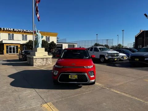 Photos of 2020 Kia Soul 4d Hatchback S for sale in Saint Charles, MO at 5 Star Auto Plaza - St. Charles