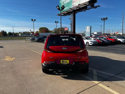 More photos of 2020 Kia Soul 4d Hatchback S at 5 Star Auto Plaza - St. Charles, MO