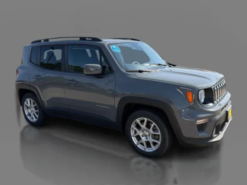 Another view of 2020 Jeep Renegade 4d SUV FWD Latitude for sale in Saint Charles, MO at 5 Star Auto Plaza - St. Charles