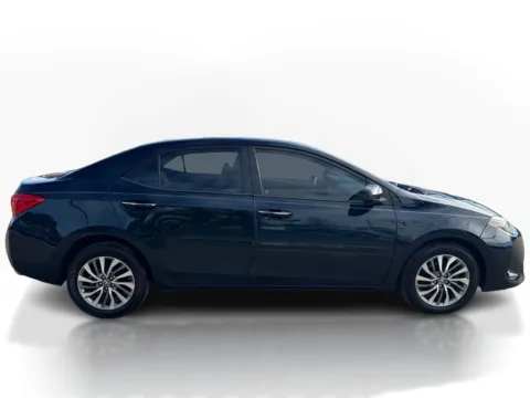 More photos of 2017 Toyota Corolla 4d Sedan XLE at 5 Star Auto Plaza - St. Charles, MO