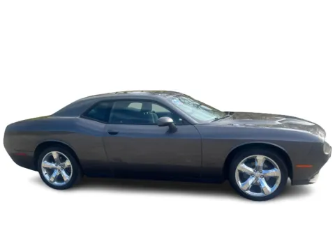 More photos of 2017 Dodge Challenger 2d Coupe SXT at 5 Star Auto Plaza - St. Charles, MO