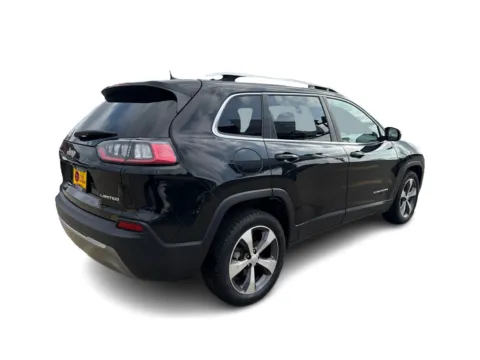 More photos of 2019 Jeep Cherokee 4d SUV FWD Limited 2.4L at 5 Star Auto Plaza - St. Charles, MO