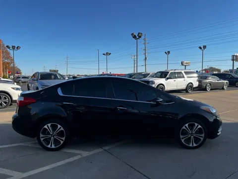 Another view of 2016 Kia Forte 4d Sedan EX for sale in Saint Charles, MO at 5 Star Auto Plaza - St. Charles