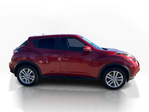 More photos of 2016 Nissan Juke 4d SUV FWD SV at 5 Star Auto Plaza - St. Charles, MO