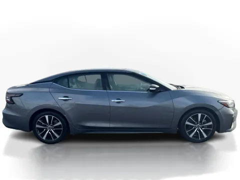 More photos of 2023 Nissan Maxima SV CVT at 5 Star Auto Plaza - St. Louis, MO