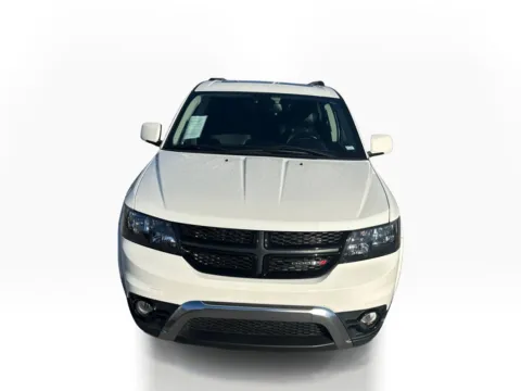 Photos of 2020 Dodge Journey 4d SUV FWD Crossroad 2.4L for sale in St. Louis, MO at 5 Star Auto Plaza - St. Louis