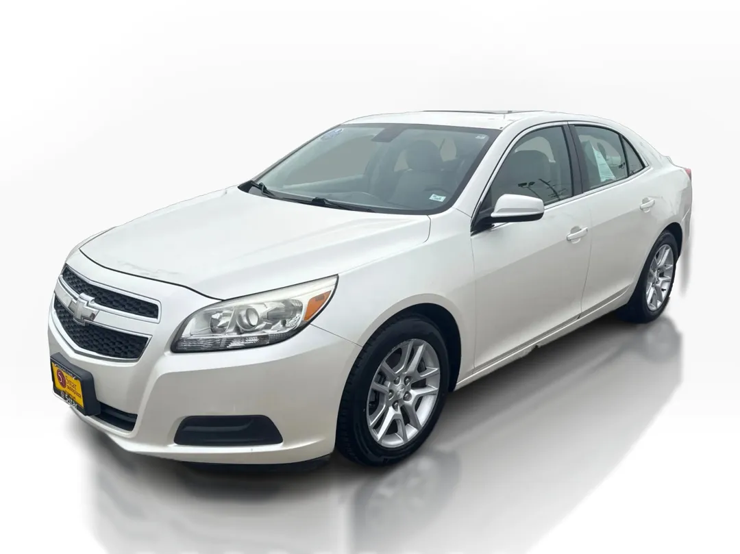 2013 Chevrolet Malibu 4d Sedan Eco for sale in St. Louis, MO