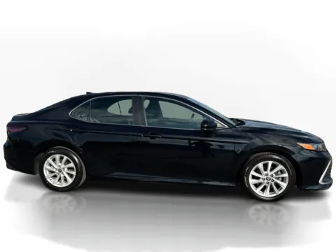 More photos of 2022 Toyota Camry LE Auto at 5 Star Auto Plaza - St. Louis, MO
