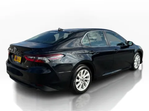 More photos of 2022 Toyota Camry LE Auto at 5 Star Auto Plaza - St. Louis, MO