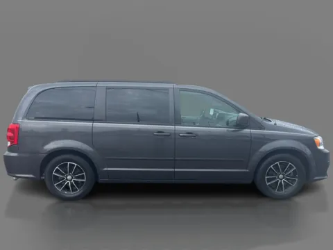 More photos of 2017 Dodge Grand Caravan 4d Wagon GT at 5 Star Auto Plaza - St. Louis, MO