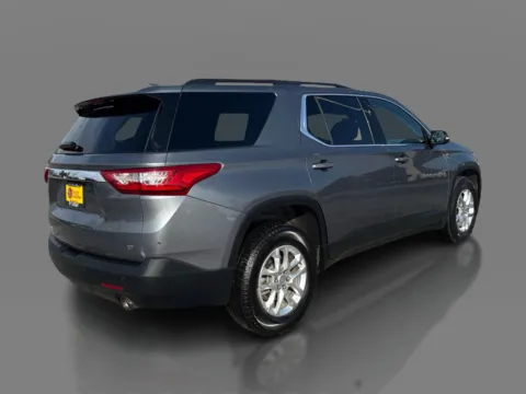 More photos of 2020 Chevrolet Traverse 4d SUV AWD LT Cloth w/1LT at 5 Star Auto Plaza - St. Louis, MO