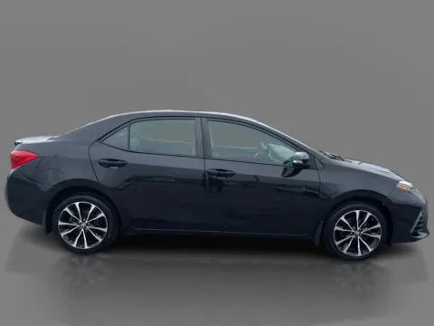More photos of 2017 Toyota Corolla 4d Sedan SE CVT at 5 Star Auto Plaza - St. Louis, MO