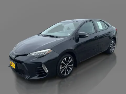 Black 2017 Toyota Corolla 4d Sedan SE CVT for sale in St. Louis, MO