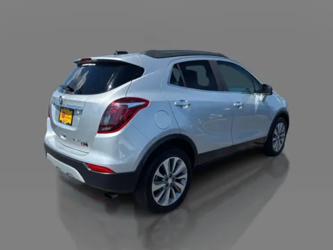 More photos of 2019 Buick Encore 4d SUV FWD Preferred at 5 Star Auto Plaza - St. Louis, MO