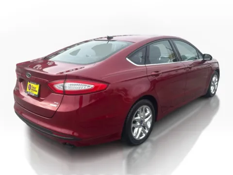 More photos of 2016 Ford Fusion 4d Sedan SE 1.5L EcoBoost at 5 Star Auto Plaza - St. Louis, MO